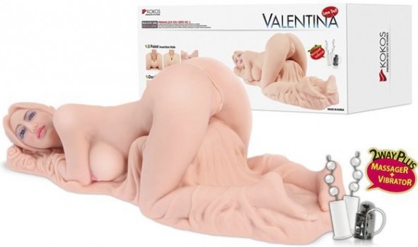 Шикарная мини секс кукла Valentina+ с тремя отверстиями и вибрацией  – телесный