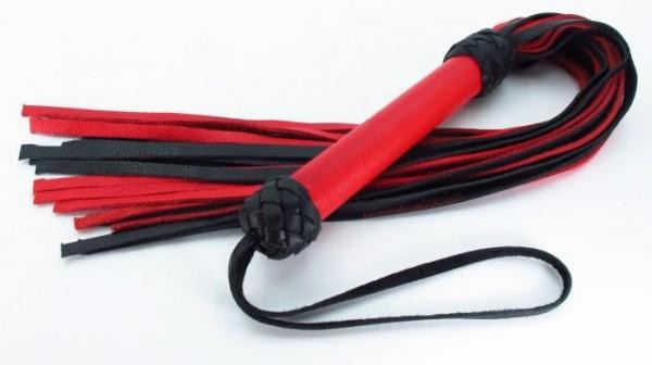 Черно-красная плеть с красной ручкой  Турецкие головы  - 57 см.